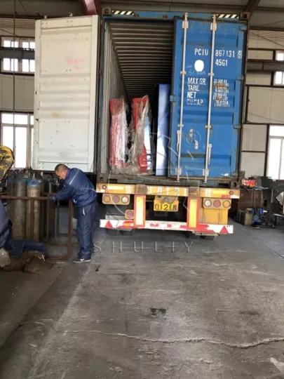 site de chargement de la machine de recyclage des déchets plastiques